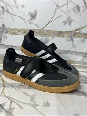 Adidas Samba Jane Sneakers